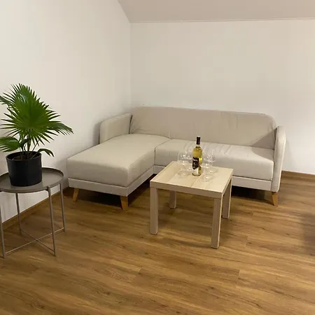Apartment Apartman Strachotin *